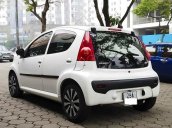 Bán xe Peugeot 107 sản xuất 2010, màu trắng, nhập khẩu nguyên chiếc