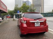 Bán xe Toyota Yaris năm 2015, màu đỏ, nhập khẩu 