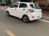 Bán ô tô Hyundai Grand i10 2015, màu trắng, nhập khẩu 