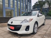 Cần bán Mazda 3 năm sản xuất 2014, màu trắng