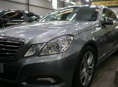 Cần bán Mercedes E250 CGI sản xuất 2010, màu bạc