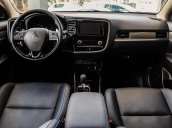 Mitsubishi Outlander 2021 đỏ, hỗ trợ trả góp và phí trước bạ