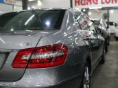 Cần bán Mercedes E250 CGI sản xuất 2010, màu bạc