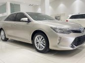 Cần bán lại xe Toyota Camry 2.0E sản xuất năm 2018, đi 28000km, xe gia đình, bao check hãng