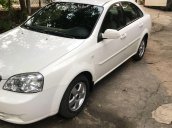 Cần bán Daewoo Lacetti sản xuất 2011 còn mới giá cạnh tranh