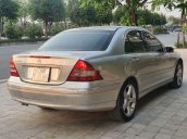 Bán ô tô Mercedes E class đời 2010, màu bạc, nhập khẩu