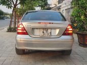 Bán ô tô Mercedes E class đời 2010, màu bạc, nhập khẩu