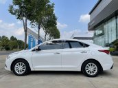 Bán gấp xe Hyundai Accent đời 2020, xe chỉ vừa lăn bánh hơn 20000km, hỗ trợ vay ngân hàng lãi suất cực kỳ ưu đãi