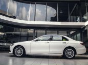 Mercedes-Benz E200 Exclusive 2021 chỉ 550tr nhận xe, giảm tiền mặt lớn, xe đủ màu giao ngay toàn quốc, bank hỗ trợ 80%