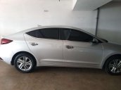 Cần bán lại xe Hyundai Elantra 1.6 năm 2019 còn mới, 615 triệu