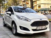 Cần bán Ford Fiesta đời 2017, màu trắng chính chủ, 440tr