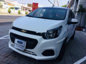 Bán Chevrolet Spark Van đời 2017, màu trắng