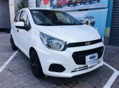 Bán Chevrolet Spark Van đời 2017, màu trắng