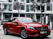 Bán Mercedes C class sản xuất 2017, màu đỏ còn mới