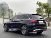 Chính chủ bán ô tô Mercedes GLC-Class 250 đời 2018, màu xanh lam giá tốt