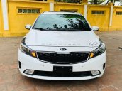 Cần bán xe Kia Cerato đời 2017, màu trắng, giá cả hợp lý số một