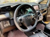 Cần bán xe Toyota Wish năm 2011, màu đen, nhập khẩu