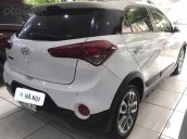 Bán Hyundai i20 Active năm sản xuất 2015, màu trắng, nhập khẩu