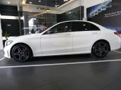 Mercedes C300 AMG 2021, giảm tiền mặt trực tiếp cùng quà tặng hấp dẫn, ưu đãi ngập tràn