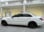 Bán ô tô Mercedes C class năm 2015 còn mới