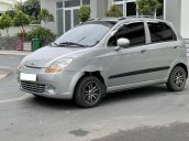 Cần bán lại xe Chevrolet Spark năm sản xuất 2010 còn mới giá cạnh tranh