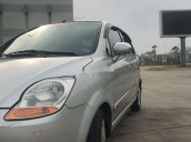 Cần bán xe Chevrolet Spark sản xuất 2013 còn mới