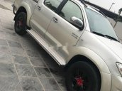 Cần bán lại xe Toyota Hilux năm 2010, nhập khẩu, giá chỉ 352 triệu