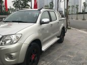 Cần bán lại xe Toyota Hilux năm 2010, nhập khẩu, giá chỉ 352 triệu