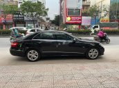 Cần bán gấp Mercedes E class năm sản xuất 2010 còn mới, giá tốt