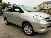 Cần bán gấp Toyota Innova năm 2006, màu vàng còn mới, giá chỉ 233 triệu