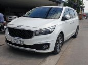 Cần bán Kia Sedona 2.2 DATH năm 2018, bản dầu full option, gia đình chạy đúng 32000km, có trả góp