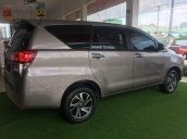 Bán Toyota Innova 2.0E 2021 tặng phụ kiện, tay nắm trải sàn dán phim sẵn