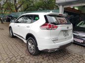 Nissan Xtrail 2.0 2019 trắng tinh khôi đẹp lạc lối