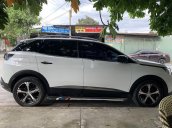 Bán xe Peugeot 3008 năm sản xuất 2019, màu trắng, giá tốt