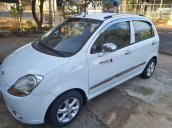 Cần bán Chevrolet Spark năm sản xuất 2009, màu trắng