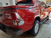 Cần bán lại xe Toyota Hilux đời 2016, màu đỏ, xe nhập chính chủ, giá tốt