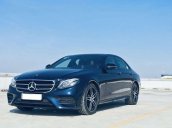 Bán Mercedes E300 đời 2019 chính chủ, màu xanh đen