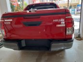 Cần bán lại xe Toyota Hilux đời 2016, màu đỏ, xe nhập chính chủ, giá tốt