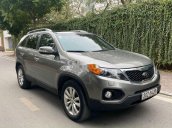 Cần bán gấp Kia Sorento năm sản xuất 2010, màu xám