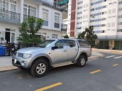 Cần bán gấp Mitsubishi Triton 2009, màu bạc, nhập khẩu 