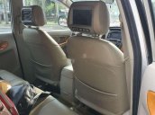 Cần bán gấp Toyota Innova sản xuất năm 2009 còn mới