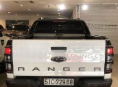 Xe Ford Ranger đời 2015, màu trắng, nhập khẩu 