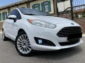 Cần bán Ford Fiesta năm 2015, màu trắng chính chủ