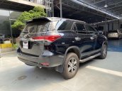 Bán xe Toyota Fortuner màu đen, siêu sang, xe cực mới, 7.000km, có trả góp