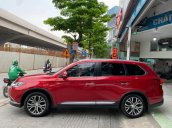 Cần bán Mitsubishi Outlander 2.0AT Premium đời 2019, màu đỏ