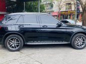 Bán Mercedes-Benz GLC300 class sản xuất năm 2018 Model 2019