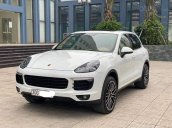 Porsche Cayenne sản xuất 2015 đklđ 2016 trắng nội thất kem