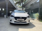 Cần bán lại xe Mazda 2 Sedan 1.5 Luxury sản xuất 2019, màu trắng, 495 triệu