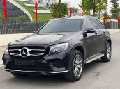 Xe Mercedes GLC 300 sản xuất 2018, màu đen