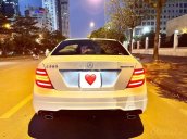 Xe Mercedes C 300 AMG 2012, màu trắng, giá chỉ 589 triệu